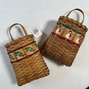 Christmas Tree Shops Snowman & Holly Set of 2 Small Wall Hanging Wicker Baskets